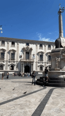 Sunny day draws crowds to Catania's historic Piazza del Duomo