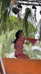 Morning dance performance captured at outdoor venue in Mont-roig del Camp
