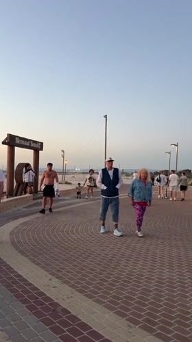 Sunset beach scenes and couple's moments captured in Kiryat Yam