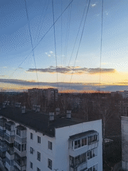 Urban sunset documented from multiple viewpoints over 16 minutes