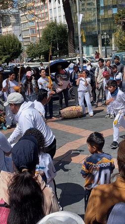 Traditional games and crafts fair held in La Paz plaza
