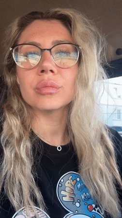 In-car selfies and a classroom glimpse in Novoaltaysk
