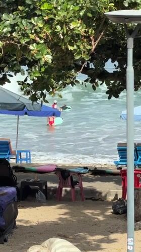 Kuta Beach surf session, selfie and lineup shots