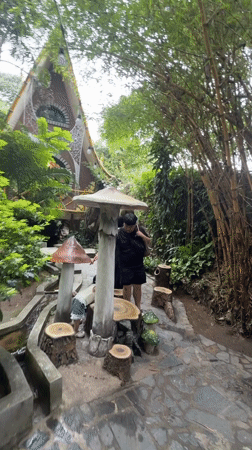 Tourist documents early morning visit to Da Lat's Crazy House