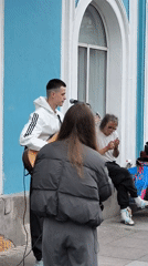 Street performers and crowds animate Saint Petersburg's historic squares