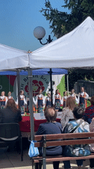 Traditional Bulgarian folk performance draws crowd in Sredets