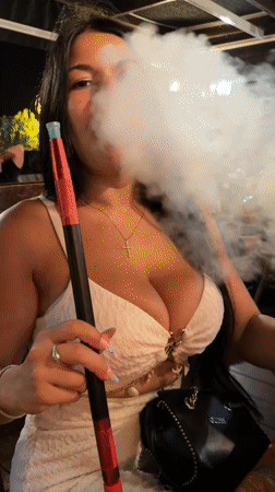Hookah bar to nightclub in Alcúdia, with aerial acrobatics