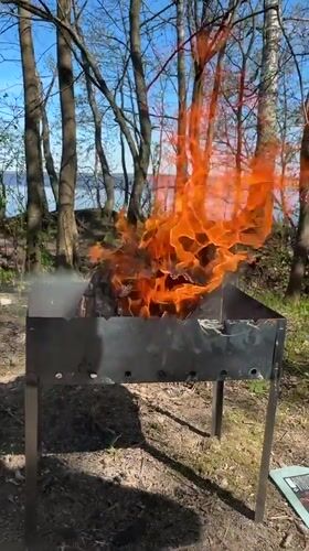Outdoor grill fire observed in wooded area near Sestroretsk