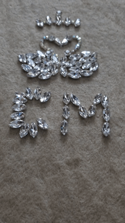 Crystal arrangement documented in Blagoevgrad with sleeping dog
