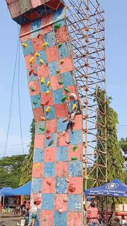 Outdoor climbing competition draws spectators in Kendal, Indonesia