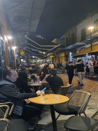 Evening dining and photos captured in historic Thessaloniki district