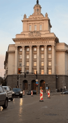 Evening traffic captured at Sofia's National Assembly building