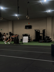 Gym workout session documented in San Bernardino Tlaxcalancingo