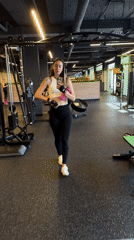 Gym session in Sochi: locker room prep to treadmill run