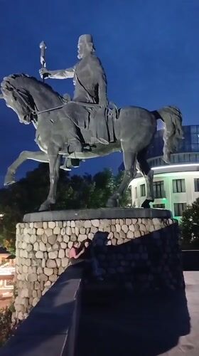 Evening stroll through Telavi's illuminated park and gardens