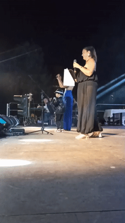 Live outdoor stage show in Bitonto with MJ tribute performance