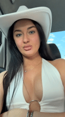 Woman in white cowboy hat observed in Moscow car