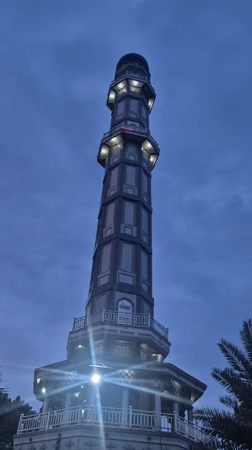 Evening life documented across Indonesian towns: mosques, streets, cafes