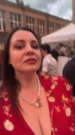 Riga Gin Festival draws evening crowds for outdoor drinks, DJ