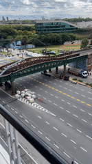 Buenos Aires street circuit preparations observed with racing barriers