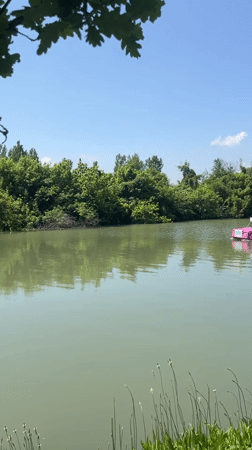 Morning leisure activities documented along Krasnodar's waterfront parks