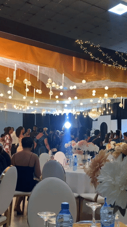 Wedding reception held in Dar es-Salaam hall Friday evening