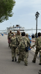 Morning riverside life documented along Saratov's Volga waterfront
