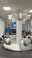Children's party activities documented at Krasnoyarsk indoor play center