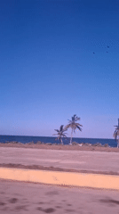 Coastal drive documented at Playa Parguito, Venezuela