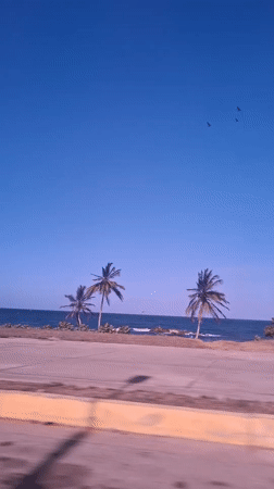 Coastal drive documented at Playa Parguito, Venezuela