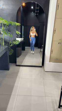 Gym selfies and scooter moments around Ko Samui