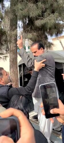 Large demonstration unfolds in Quetta, Pakistan near bank office