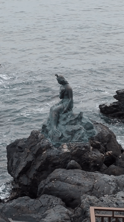 Morning scenes documented across Haeundae Beach district in Busan