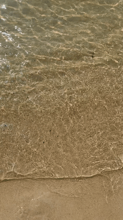 Tourist captures serene Phú Quốc beach scenes during early morning