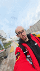 Man films selfie video amid Moscow traffic jam