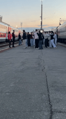 Young dancers perform synchronized routine on Ulyanovsk train platform