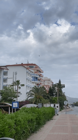 Casual street scenes and coastal views captured in Alanya