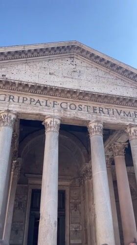 Tourist captures Pantheon exterior and interior during Rome visit