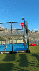 Witness documents Cape Town landmarks on sunny April afternoon