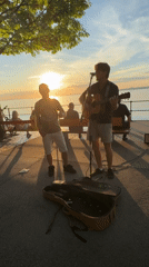 Acoustic performance at sunset on the Bregenz lakefront