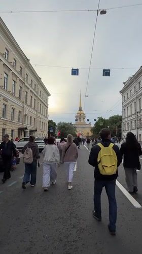 Afternoon stroll through central Saint Petersburg near iconic landmarks