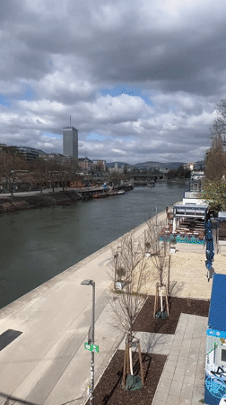 Morning scenes captured along Vienna's Donaukanal and Salztorbrücke
