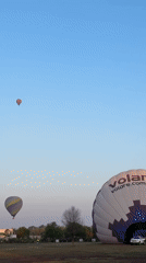 Hot air balloon launch event in Mexico draws crowds