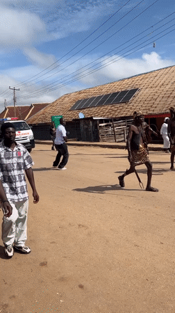 Traditional procession draws crowds and police presence in Barikin Gidar Kanat