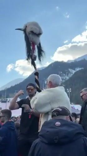 Outdoor music festival draws crowds to Bansko ski resort