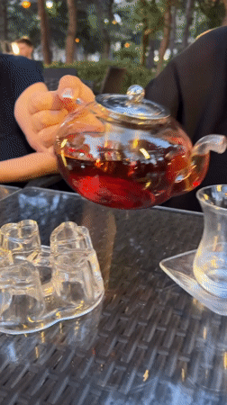 Evening tea and Baku nightlife in Sabail Raion