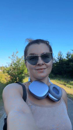Afternoon in Vladimir: outdoor stroll and candlelit ritual objects