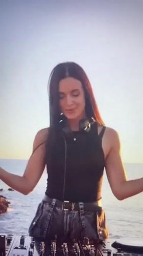 Mixed scenes captured across Samara: beach DJ, surgery, construction