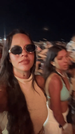 Nighttime beach party draws crowds in Rio de Janeiro