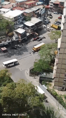 School bus breaks down at Caracas intersection